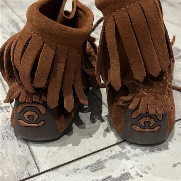 Manitobah Harvester Lined size 8 - Picture 3 of 4